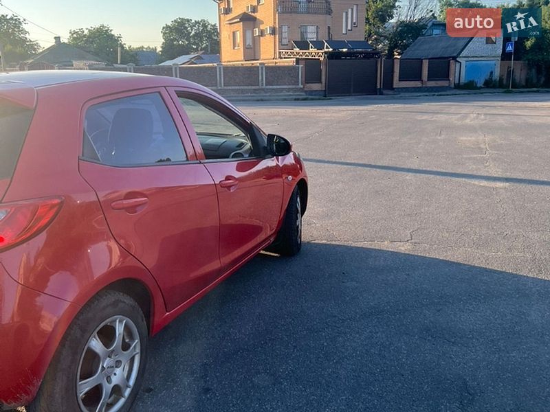 Хетчбек Mazda 2 2008 в Києві фото 4 Хетчбек Mazda 2 2008 в Києві
