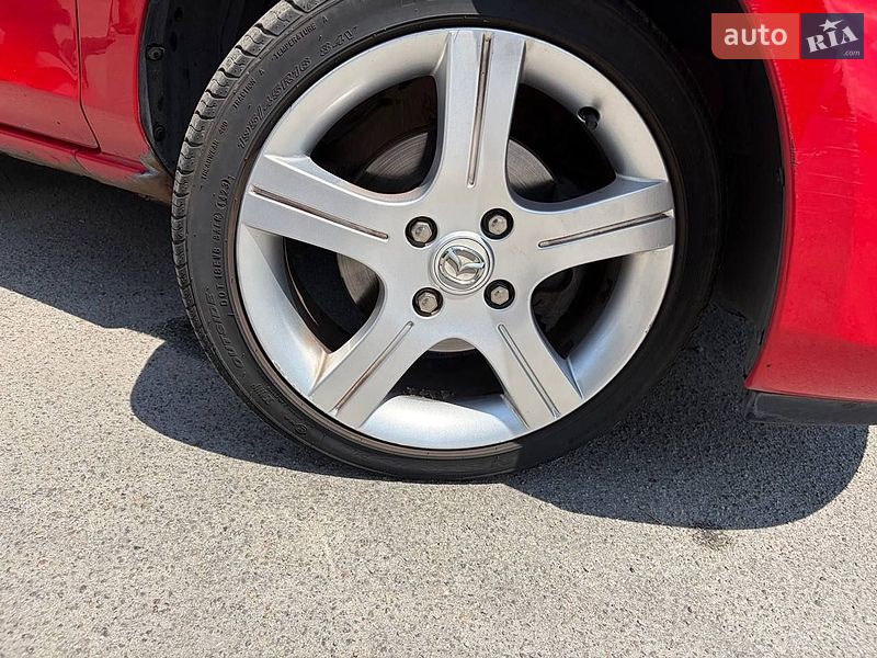 Хэтчбек Mazda 2 2006 в Запорожье