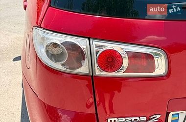 Хэтчбек Mazda 2 2006 в Запорожье