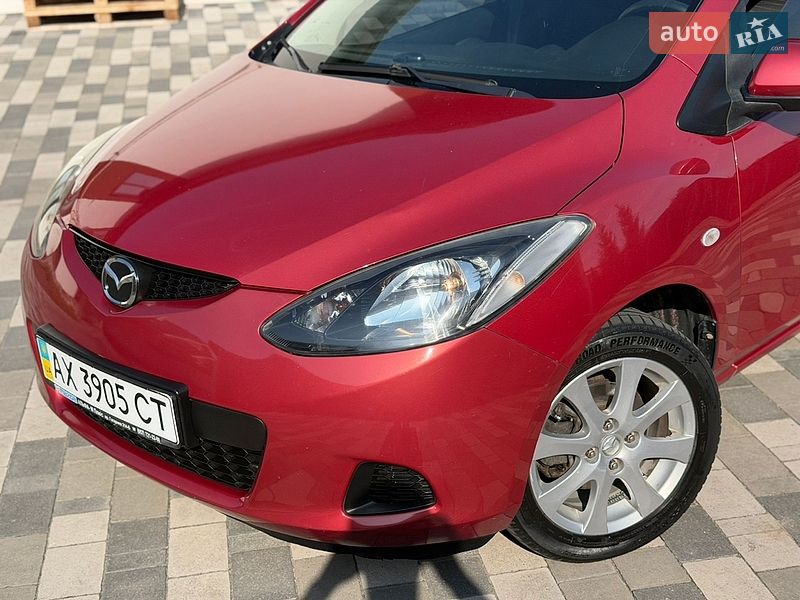 Хэтчбек Mazda 2 2009 в Хмельницком