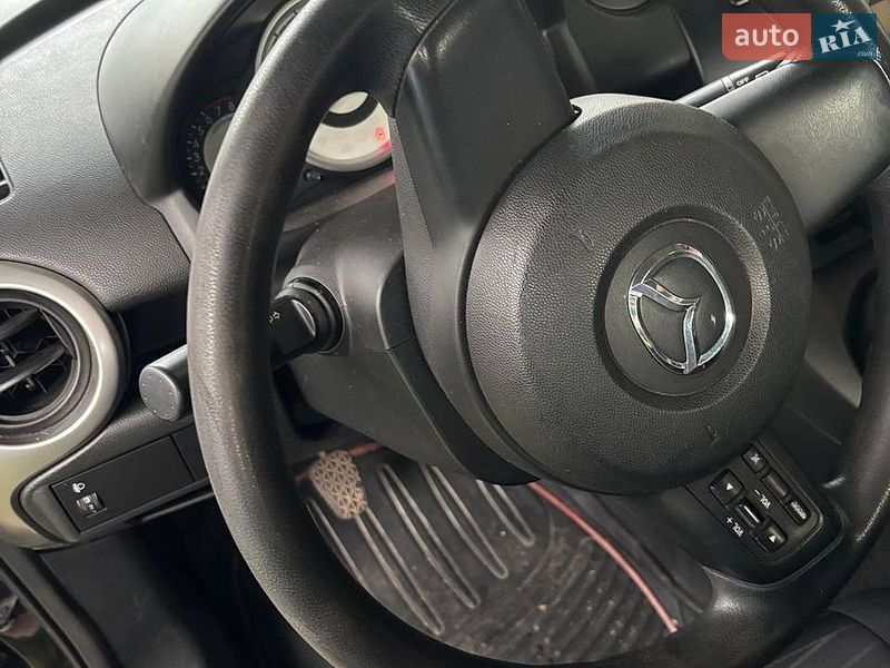 Mazda 2 2008