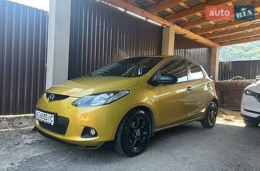 Хетчбек Mazda 2 2008 в Мукачевому