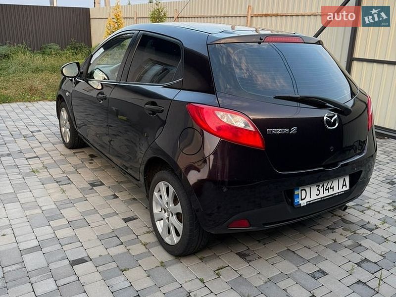 Хетчбек Mazda 2 2008 в Києві