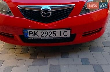 Хэтчбек Mazda 2 2005 в Дубно