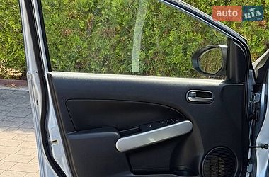 Хэтчбек Mazda 2 2012 в Стрые