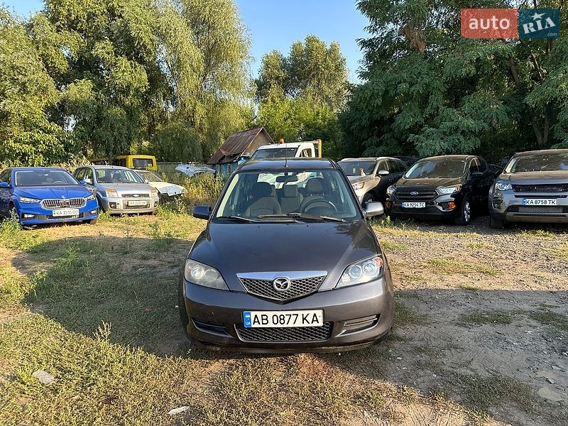 Хэтчбек Mazda 2 2006 в Киеве
