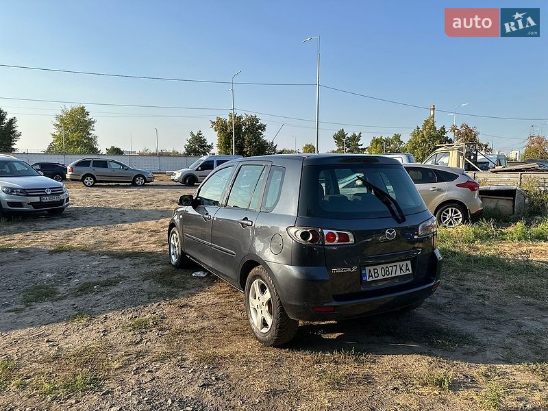 Хэтчбек Mazda 2 2006 в Киеве