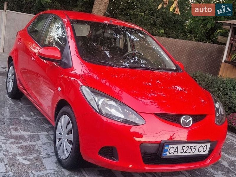 Хетчбек Mazda 2 2009 в Звенигородці