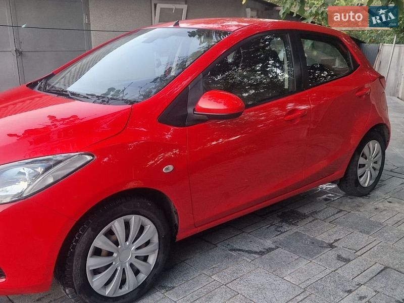 Хетчбек Mazda 2 2009 в Звенигородці
