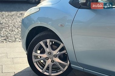 Хэтчбек Mazda 2 2009 в Виннице