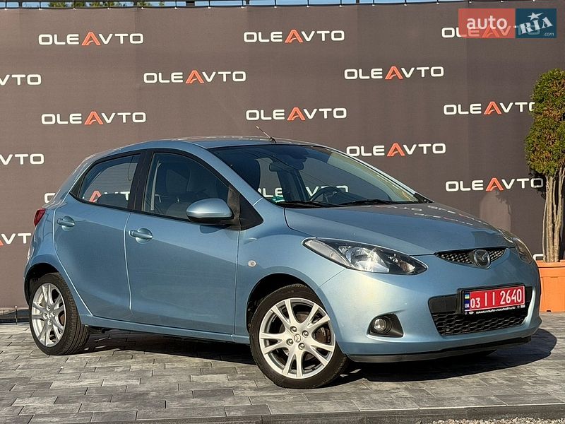 Хетчбек Mazda 2 2009 в Вінниці