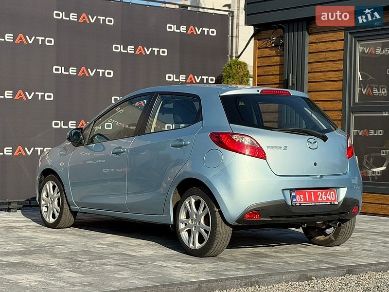 Хэтчбек Mazda 2 2009 в Виннице