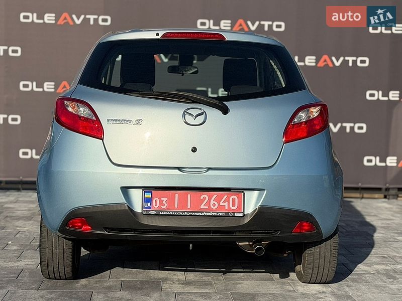 Хэтчбек Mazda 2 2009 в Виннице