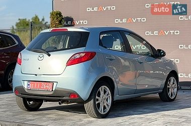 Хэтчбек Mazda 2 2009 в Виннице