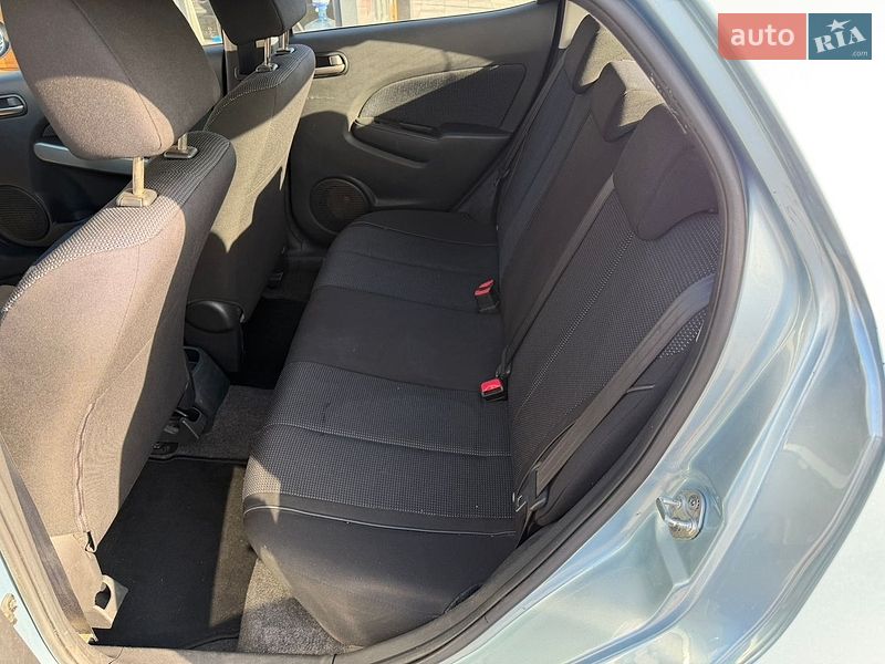 Хэтчбек Mazda 2 2009 в Виннице