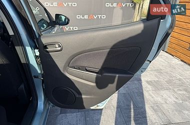 Хэтчбек Mazda 2 2009 в Виннице