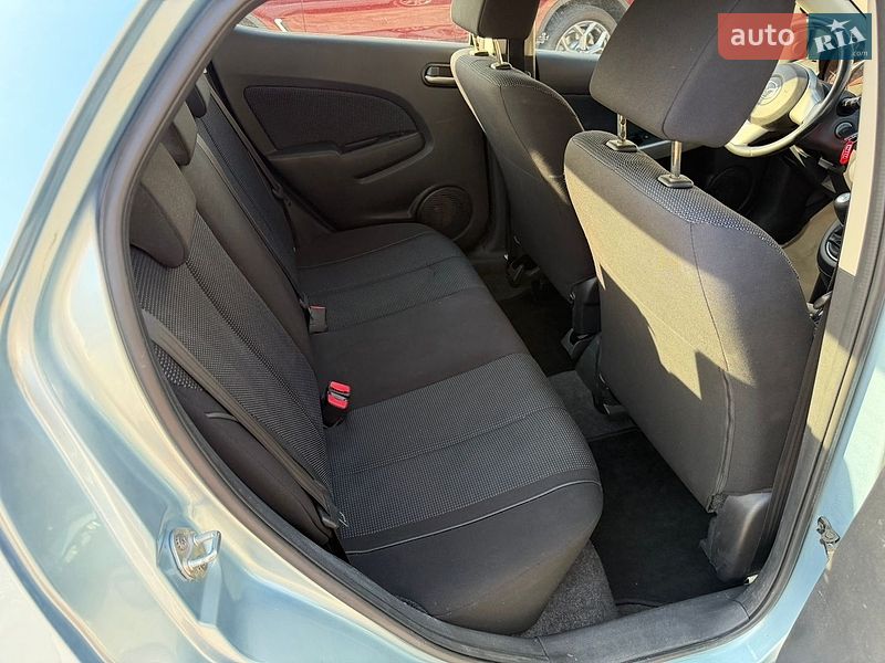 Хетчбек Mazda 2 2009 в Вінниці