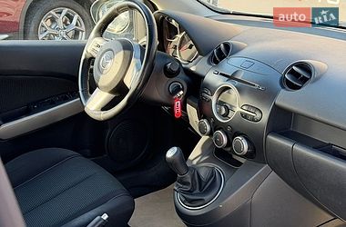 Хетчбек Mazda 2 2009 в Вінниці
