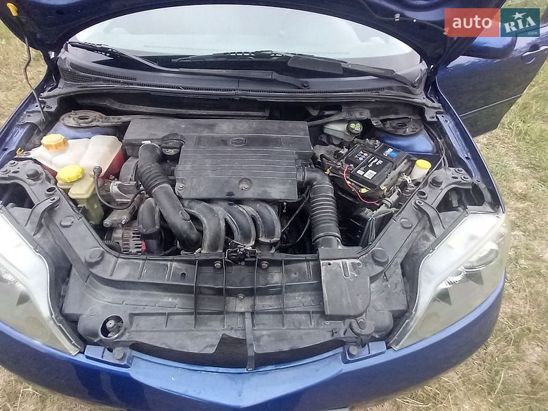 Хэтчбек Mazda 2 2007 в Бучаче