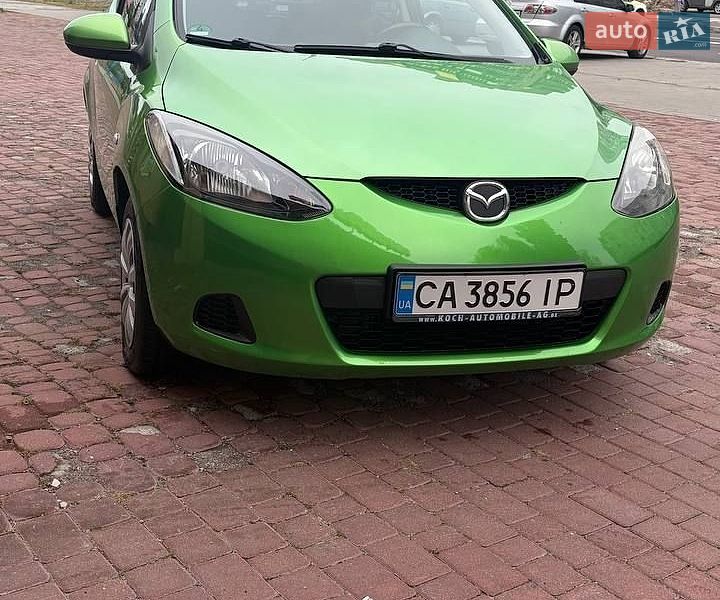 Хэтчбек Mazda 2 2008 в Черкассах