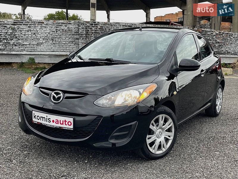Хэтчбек Mazda 2 2013 в Виннице