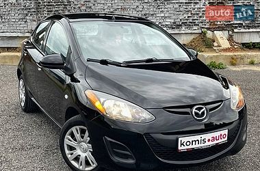 Хэтчбек Mazda 2 2013 в Виннице