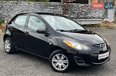 Хэтчбек Mazda 2 2013 в Виннице