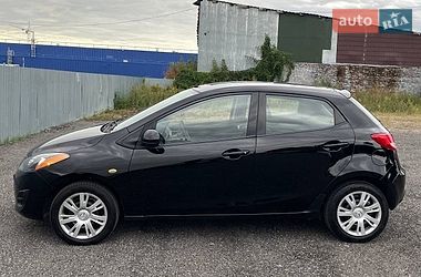 Хэтчбек Mazda 2 2013 в Виннице