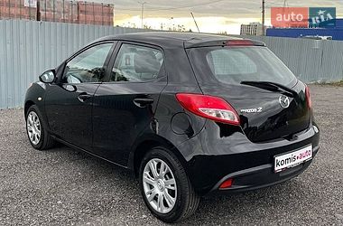 Хэтчбек Mazda 2 2013 в Виннице