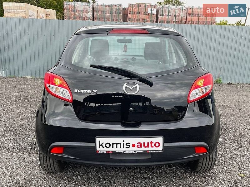 Хэтчбек Mazda 2 2013 в Виннице