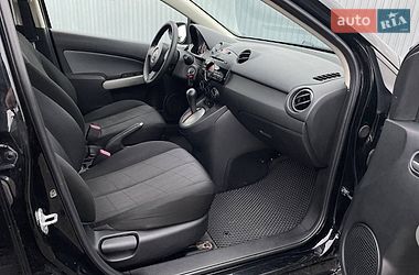 Хэтчбек Mazda 2 2013 в Виннице