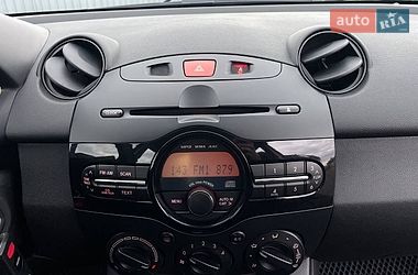 Хэтчбек Mazda 2 2013 в Виннице