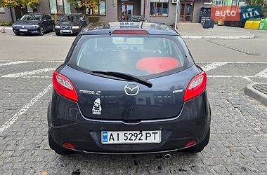 Хэтчбек Mazda 2 2008 в Киеве