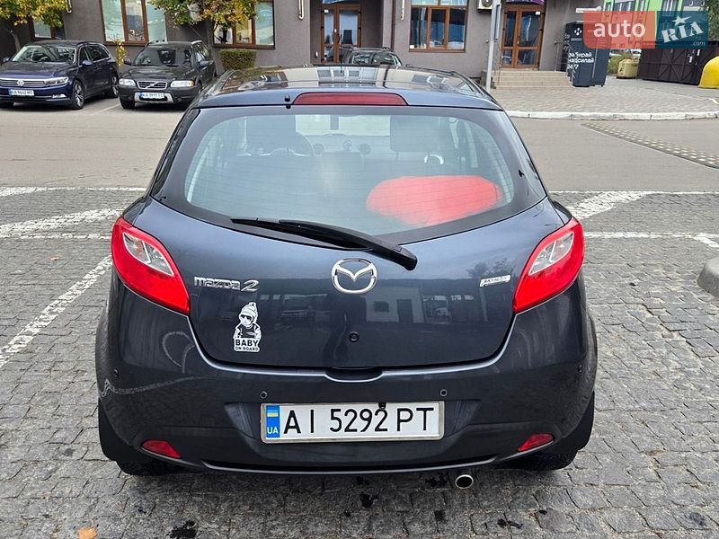 Хэтчбек Mazda 2 2008 в Киеве