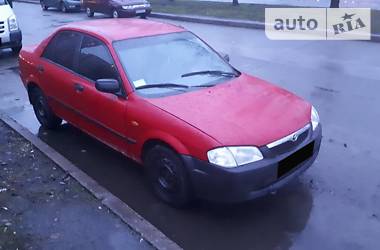 Седан Mazda 323 1999 в Киеве