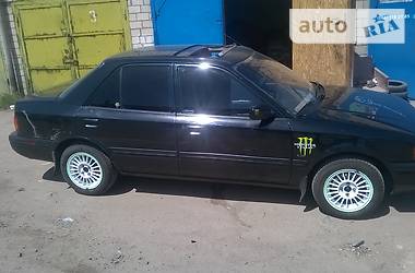 Седан Mazda 323 1992 в Вознесенську