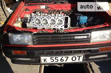 Хетчбек Mazda 323 1986 в 