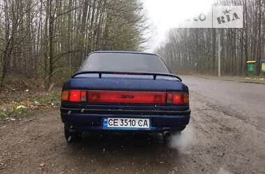 Седан Mazda 323 1990 в Чернівцях