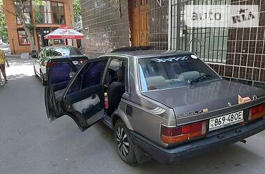 Седан Mazda 323 1988 в Черноморске