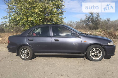 Седан Mazda 323 1998 в Одессе