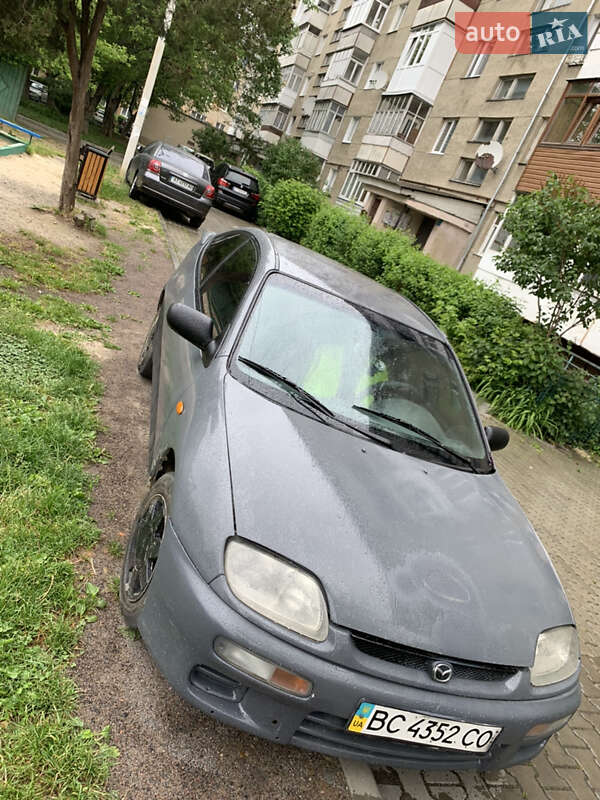 Седан Mazda 323 1996 в Надворной фото 4 Седан Mazda 323 1996 в Надворной