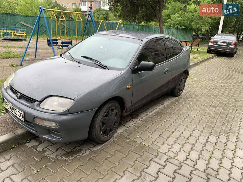 Седан Mazda 323 1996 в Надворной фото 13 Седан Mazda 323 1996 в Надворной