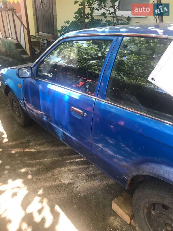 Хетчбек Mazda 323 1986 в Іршаві фото 22 Хетчбек Mazda 323 1986 в Іршаві