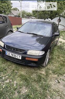 Седан Mazda 323 1995 в Чернівцях