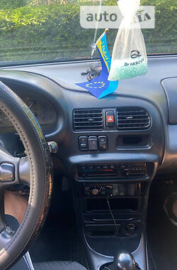 Купе Mazda 323 1996 в 