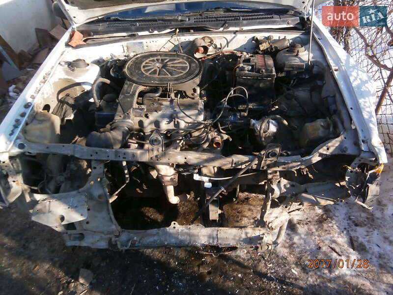 Хэтчбек Mazda 323 1986 в Калуше