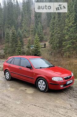 Хетчбек Mazda 323 1999 в Кропивницькому