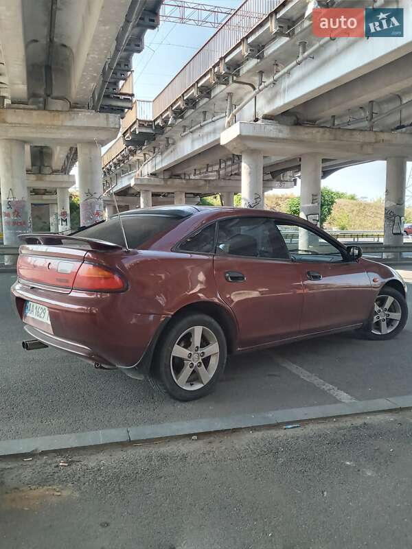 Хэтчбек Mazda 323 1996 в Одессе