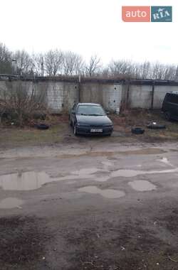 Седан Mazda 323 1997 в Броварах