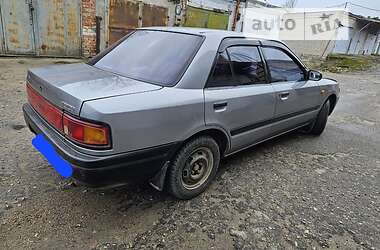 Седан Mazda 323 1991 в Николаеве